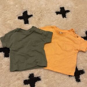 Old Navy Pocket t-shirts 12-18mo (green and orange)